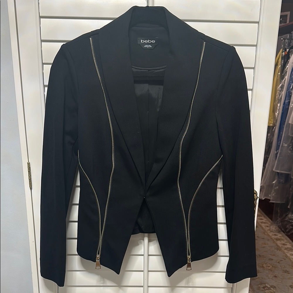 Bebe Blazer